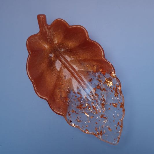 Folha Decorativa em Resina — Cobre & Transparente com Folhas Douradas