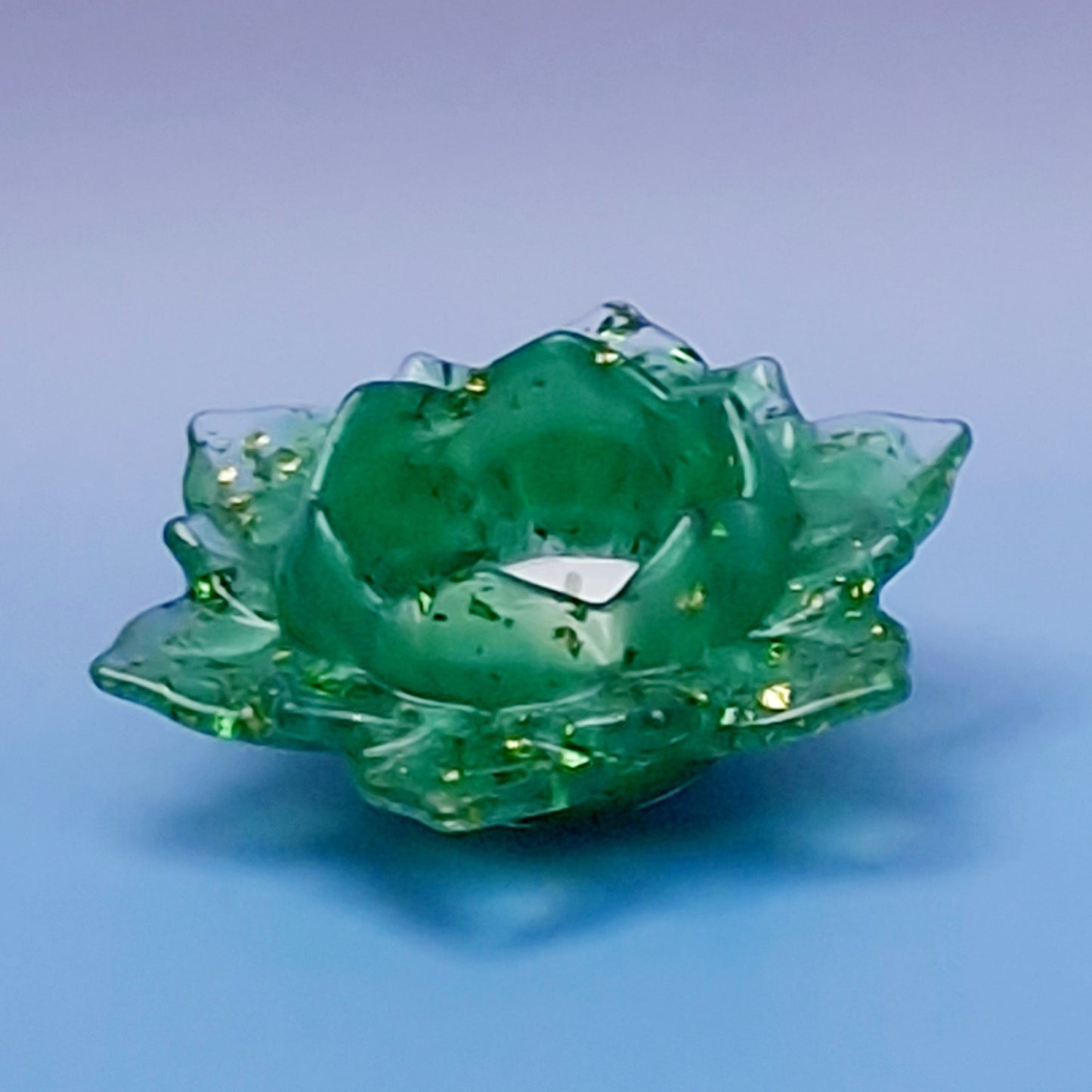 Suporte de Vela ou Joias em Resina Epóxi – Verde Translúcido com Folha Dourada