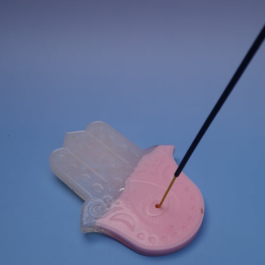 Porta Incenso Mão de Fátima Rosa