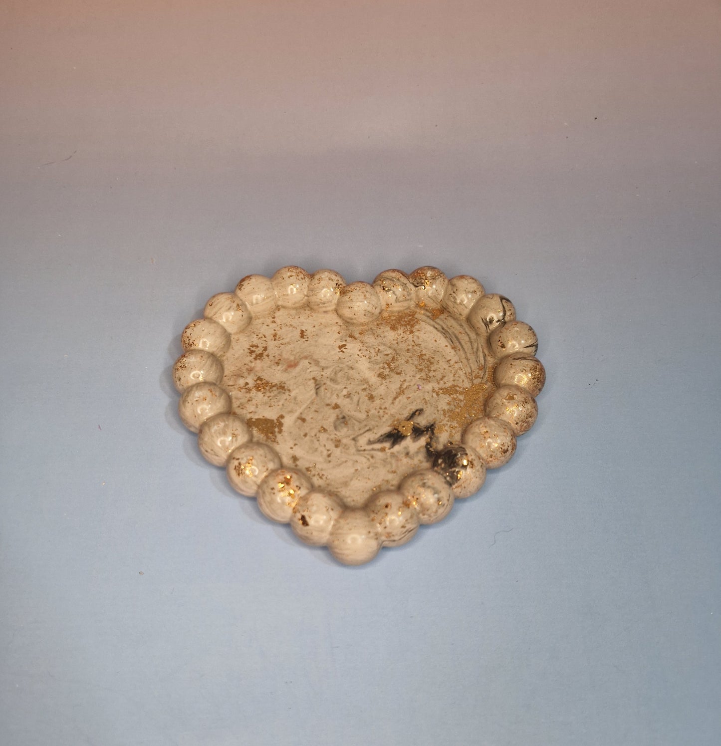 💜 Prato Decorativo Bubble Coração – Jesmonite (14×12 cm)