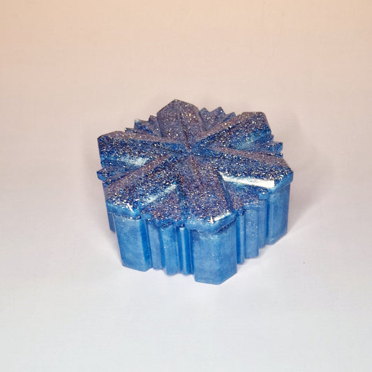 Boîte décorative « Flocon de neige » – Ø 10 × 4,5 cm